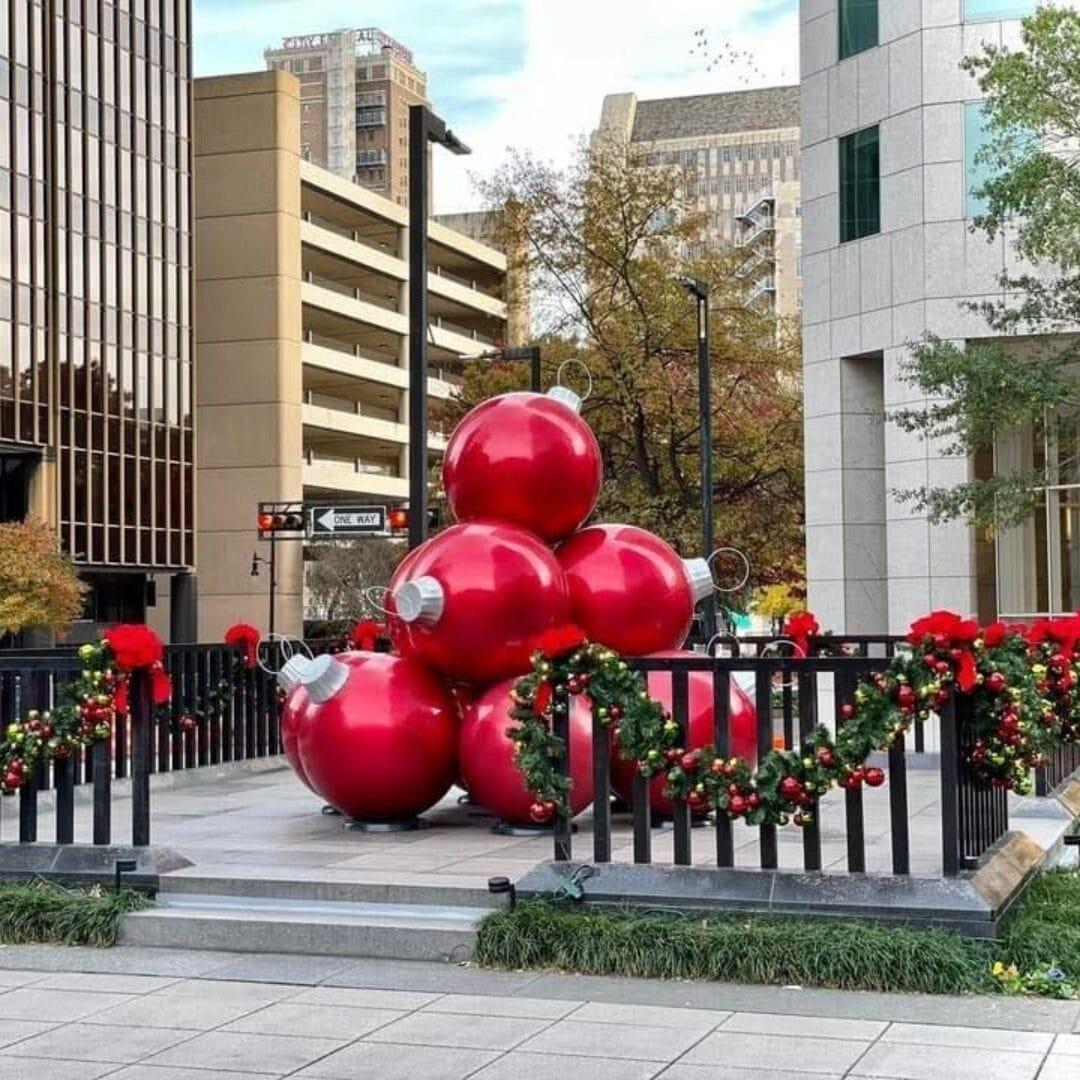 Outdoor Commercial Christmas Decorations