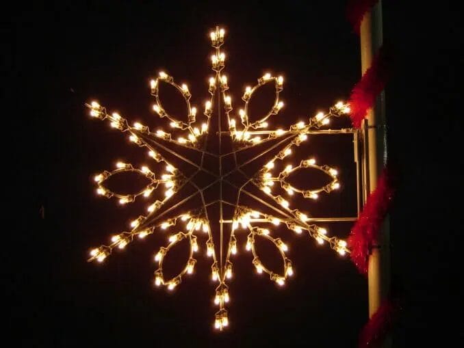 Light Pole Decorations